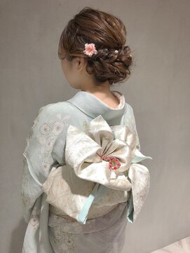 ヒカリスヘアー 吹田店 結婚式お呼ばれスタイル