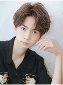 コンママッシュ韓国風センターパートツイストスパイラル刈り上げ