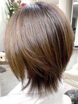 デザイナーズ ファクトリー(Designer's Factory)&nbsp;【大人女性のシルエット美】 前下がりグラデーションボブ