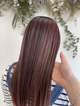 シルエット 美容室 バレイヤージュカラー　ブリーチカラー　八戸20代30代40代50代