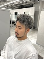 キートス(Kiitos)&nbsp;夏髪　大人気　ハイライト×ツイストスパイラル　アップバング