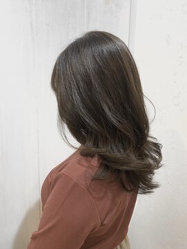 オーブ ヘアー リリー 博多2号店(AUBE HAIR lily) グレージュ