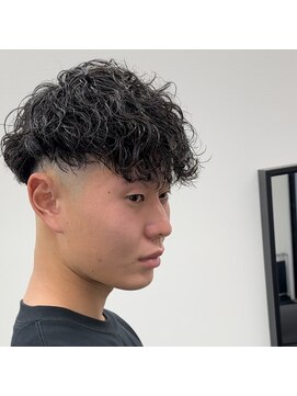 ウェーブ(WAVE) スペインカール/ツイストスパイラル/スパイラルパーマ/波巻き