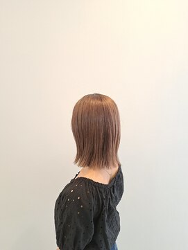 カラ(Cara) 切りっぱなしボブ♪