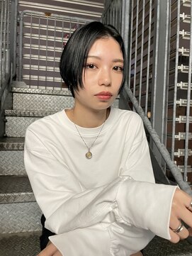 エアー 青山(AIR) レディースショートカット