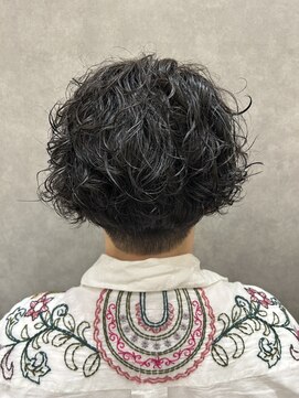 ヴィフアヴェダ(Vif AVEDA) プードルパーマ×刈り上げショート