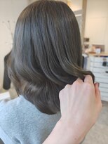 トパーズ(topaz)&nbsp;オリーブグレージュ