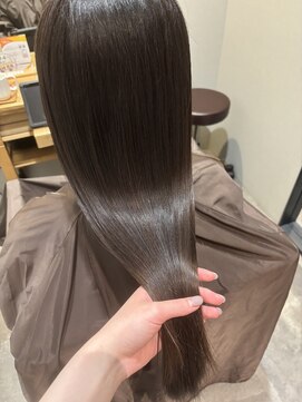 スーリール 東比恵店(Sourire) ツヤツヤストレート