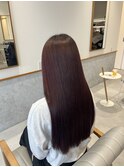 深めボルドー