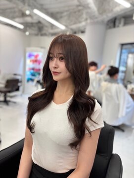 ハピネス 梅田茶屋町店(HAPPINESS) ショコラブラウン 韓国風巻き 小顔前髪 顔周りレイヤー 艶髪