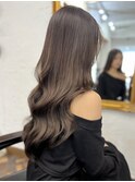 透け感グレージュ