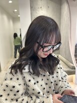 ロンドルピナス 小倉(Lond Lupinus) ミディアムレイヤーカット/似合わせカット/大人ガーリー/20代