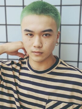 バーノン(VERNON) BUZZ CUT　FRANK OCEAN【VERNON】058-262-3611