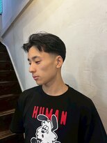 ビーバイエイトジェンツ(Bee by EIGHT GENTS) リバースセンターパート/ニュアンスパーマ/ダウンバング/心斎橋
