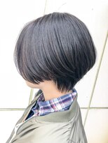 リタ(Lita)&nbsp;Lita遠藤担当　大人可愛い前下がりショート　グレージュ☆