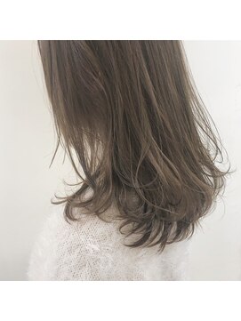 ガーランドウメダ(Garland umeda) リラックスウェーブ＿セミロング＿00041