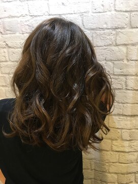 アディクト(ADDICT) サファイアナチュラルバレイヤージュ