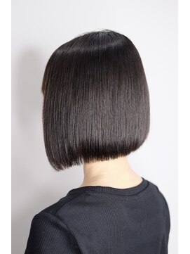 エンハンスヘアー(En hance hair) ナチュラル縮毛矯正×前下がりボブ