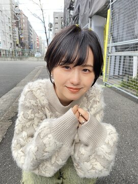 イオエ(ioe) イメチェン/外ハネボブ/ワイドバング/ブルーブラック/美髪