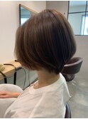 大人気ナチュラルショートボブ
