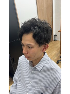 セカンド(2ND) パート分けマッシュ×スパイラルパーマ