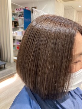 サロン ド ウィズ 瑞江店(Salon de With) 前下がりボブ