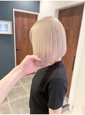 ホワイトベージュ