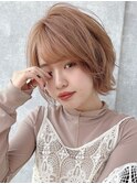 ゆるふわウェーブ ショートボブ ハイトーンカラー 透明感