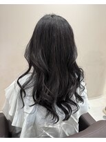 アンベリールフルー(EMBELLIR fleur) デジタルパーマフェミニンロング