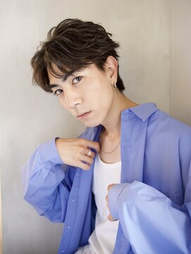 ラヴィズム 名駅店(LUVISM) フェザーパーマツイストスパイラルパーマ刈り上げ