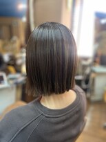 エヌティ ヘア ガレージ(nt.hair garage)&nbsp;根本ぼかしハイライト　ボブ