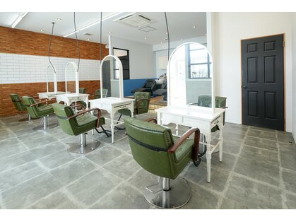 アーサス ヘアー デザイン 研究学園 学園の森店(Ursus hair Design)の写真