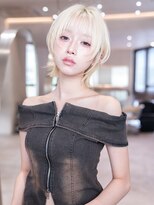 ハバナ 新宿(HAVANA)&nbsp;切りっぱなししボブレイヤーボブベージュカラー髪質改善艶髪小顔