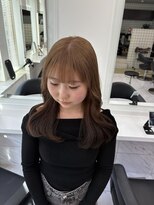 スリー 横浜(THREE) 【大内萌花指名】ベージュ+ブラウン ルーツカラー