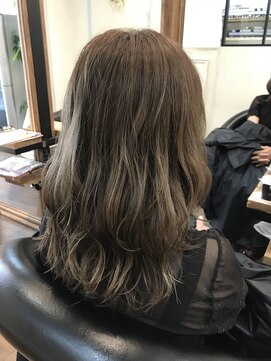 アネラ(Anela) 【アネラ 本厚木】外国人風ハイライト☆