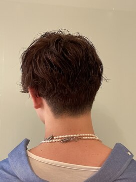 ザバーバー 東京(THE BARBER) 濡れ髪ショート