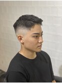 本格バーバースタイルスキンフェード