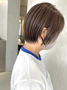 コード(Chord) ぼかしhighlight、ミルクティーベージュ、収まりショート【谷合