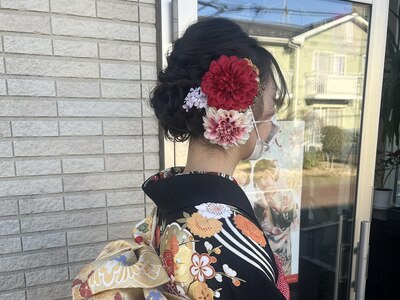 結婚式、卒業式、成人式のヘアセットならおまかせ！