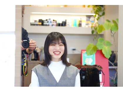 ドゥージングヘアースクラッチ(Dozing Hair Scratch)の写真