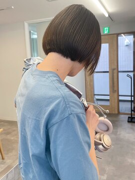 ミュラ(mulah) ベージュカラー伸ばしかけボブ＊透明感カラーミニボブ/明大前