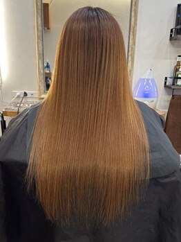 リアン(lien)の写真/くせ毛やうねり毛のお悩みを解消◎あなたの髪質やクセに合わせて、髪に優しく自然な仕上がりを再現します！