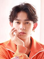 オーシャントーキョー サニー 原宿(OCEAN TOKYO Sunny)&nbsp;フェザーパーマ刈り上げセンターパートカルマパーマ韓国ヘア