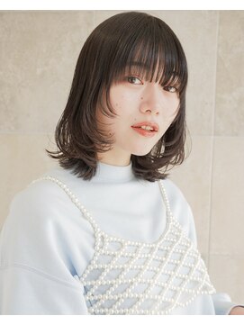 ビビディバビディブー(Bibbidi.bobbidi.boo) レイヤーカットワイドバング