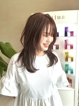 ルシードスタイルサワ(LUCIDO STYLE sawa) くびレイヤー前髪ピンクベージュエモージュインナーグレージュ