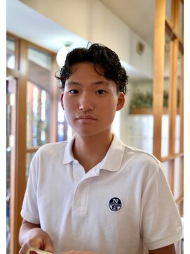 イーズ(e's) men's perm 爽やかさと抜け感パーマ《諸星》