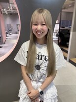 イル(il)&nbsp;ホワイトベージュカラー