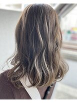 プラスワン 自由が丘(+ONE)&nbsp;【＋ONE 自由が丘】ハイライト×シアベージュ