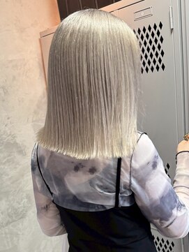 アポロ 横浜駅店(apollo) ブリーチ/ミディアムヘア/デザインカラー/フェイスフレーミング