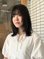 マルソー&nbsp;ダークカラー×ミディアムレイヤーで甘すぎない柔らかさを